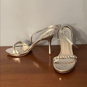 Chic Silver Strappy 3.5” Heels with Rhinestone Accents